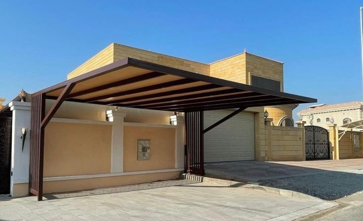 Slanted Cantilever Wing Framed